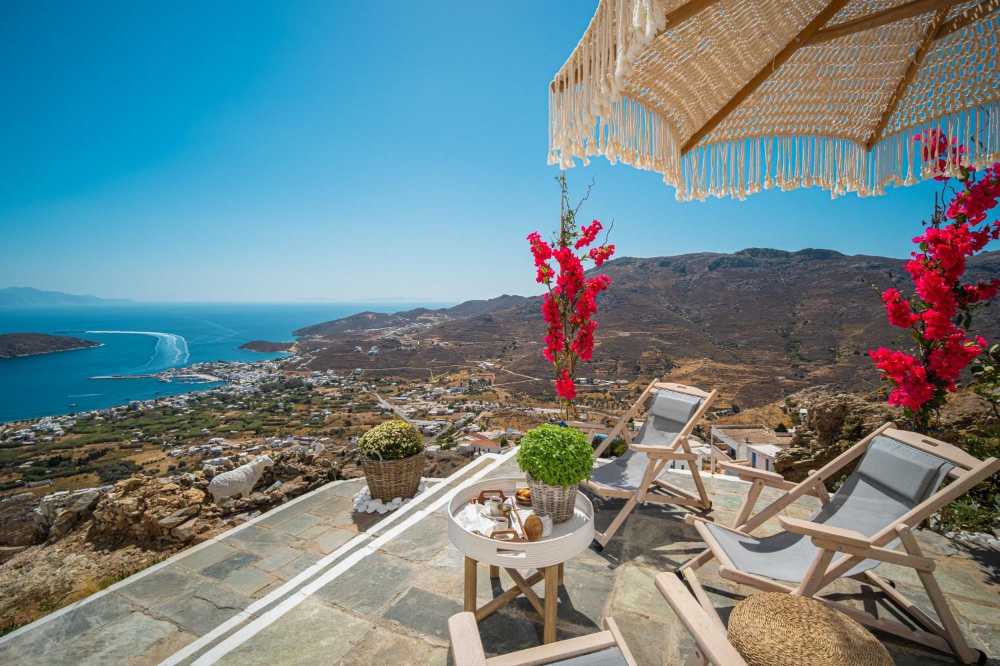 Holiday home Fos Of Serifos Town
